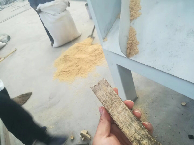 秸稈壓塊機